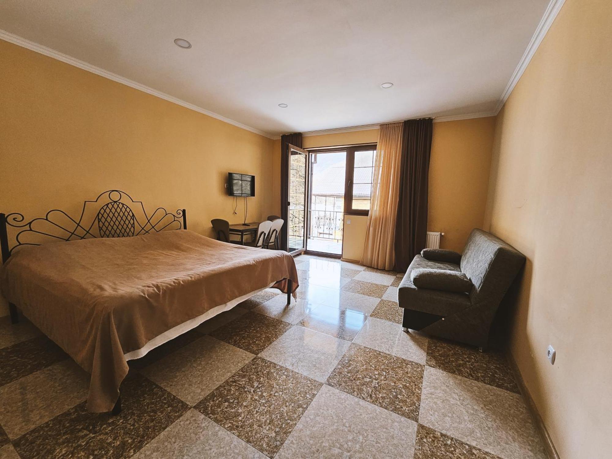 Tourist Complex Khomi Hotel Ch'argali Værelse billede